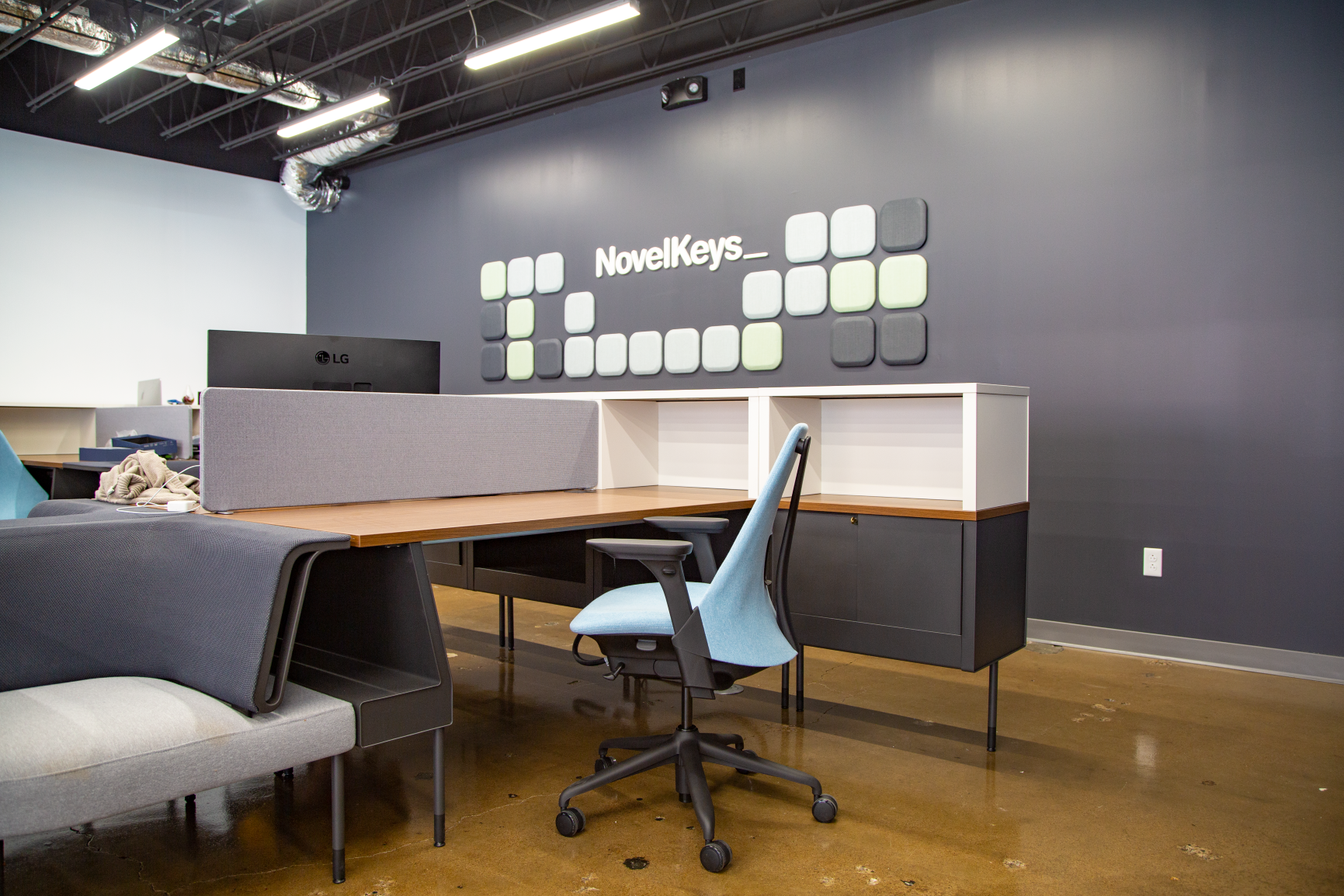 NovelKeys par Continental Office Furniture Branding Pittsburgh PA